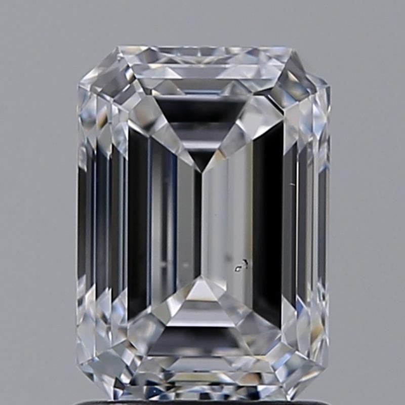 1.5 Carat Emerald Natural Diamond with  Cut Diamond in 14KT  view 1
