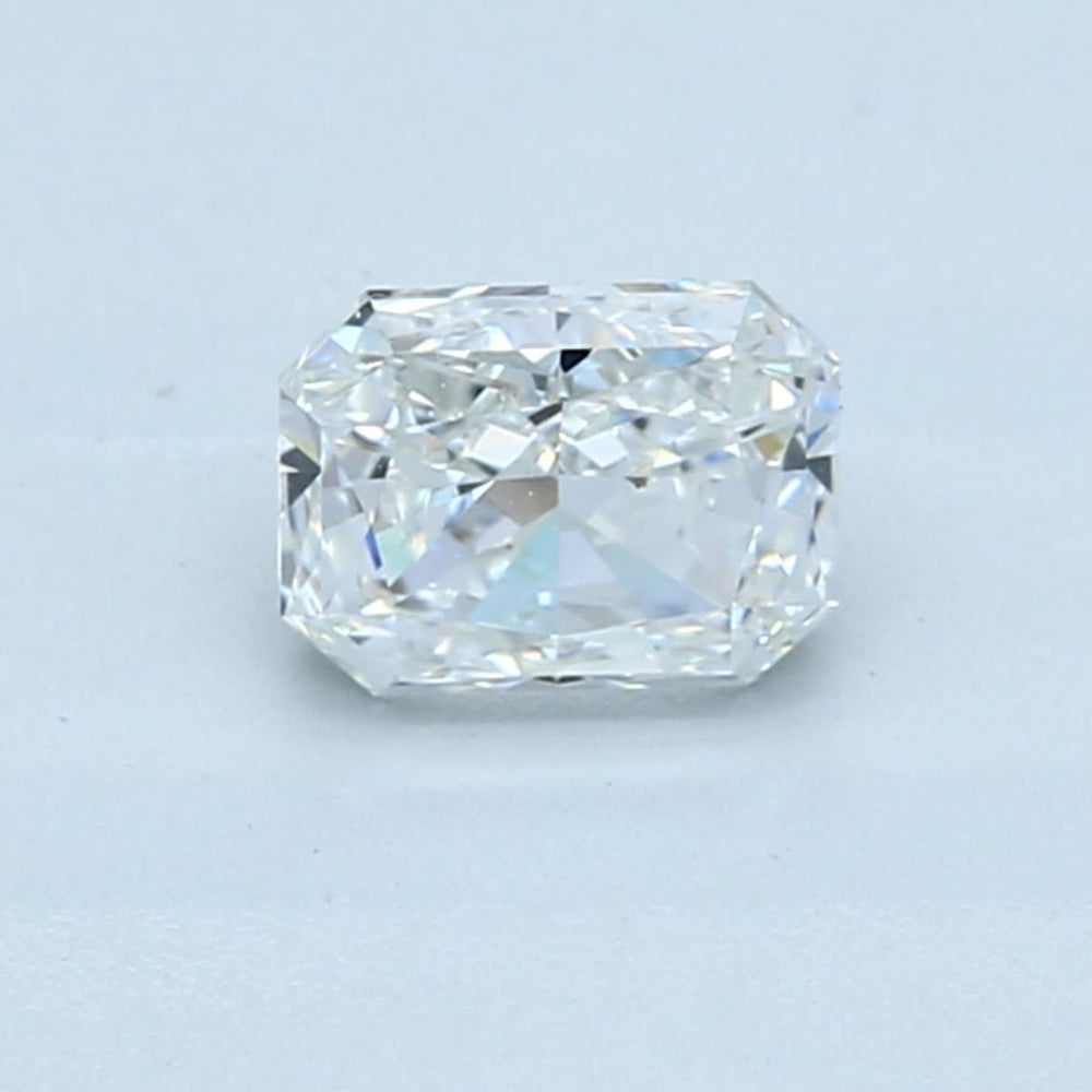 0.9 Carat Radiant Natural Diamond with  Cut Diamond in 14KT  view 1
