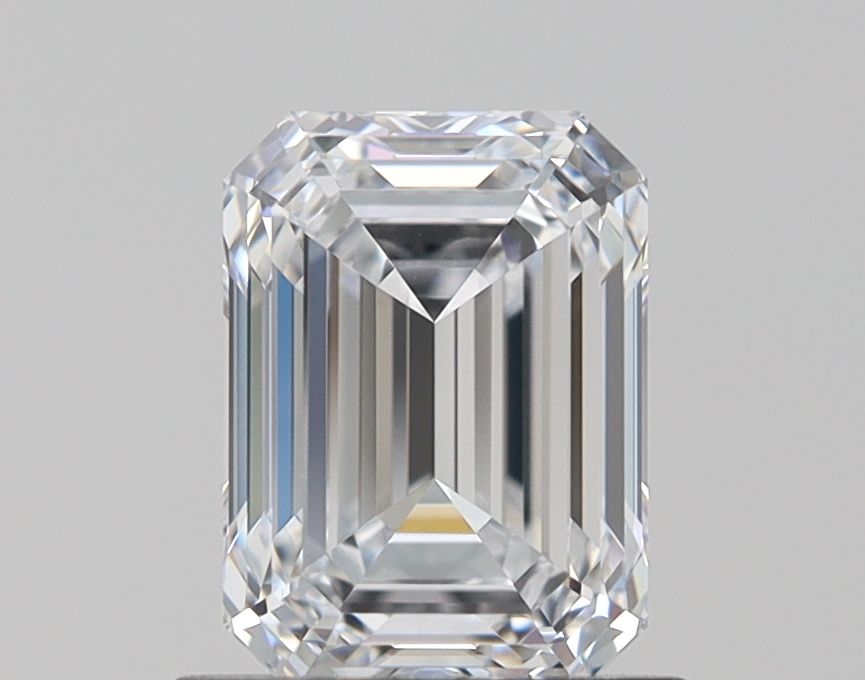 1.05 Carat Emerald Lab Diamond with  Cut Diamond in 14KT  view 1
