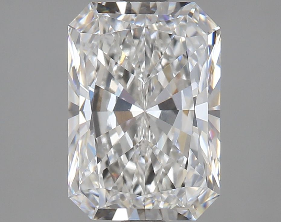 2.3 Carat Radiant Lab Diamond with  Cut Diamond in 14KT  view 1
