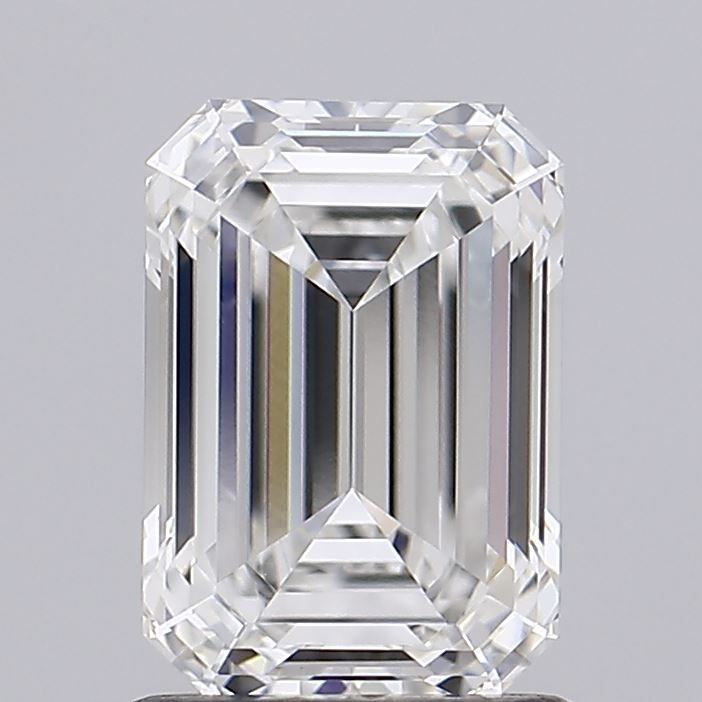 1.56 Carat Emerald Lab Diamond with  Cut Diamond in 14KT  view 1
