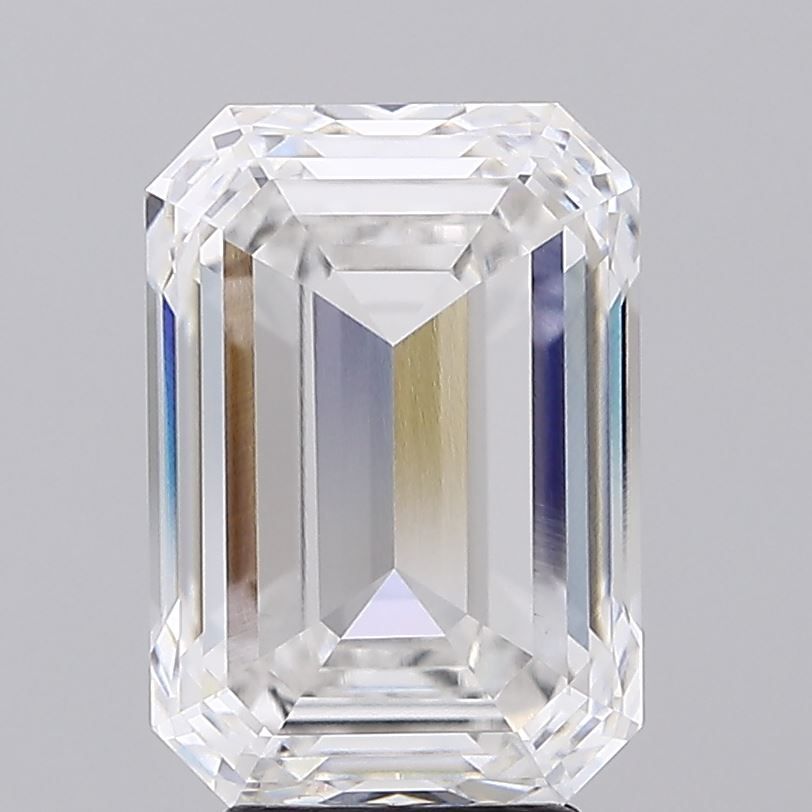 5.03 Carat Emerald Lab Diamond with  Cut Diamond in 14KT  view 1
