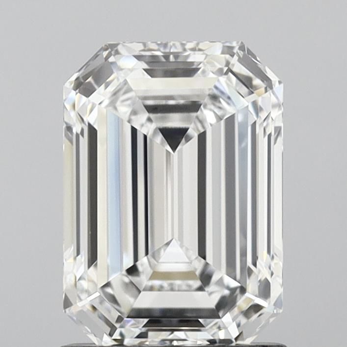 1.5 Carat Emerald Lab Diamond with  Cut Diamond in 14KT  view 1
