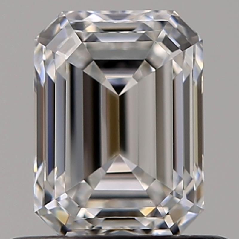 0.72 Carat Emerald Natural Diamond with  Cut Diamond in 14KT  view 1
