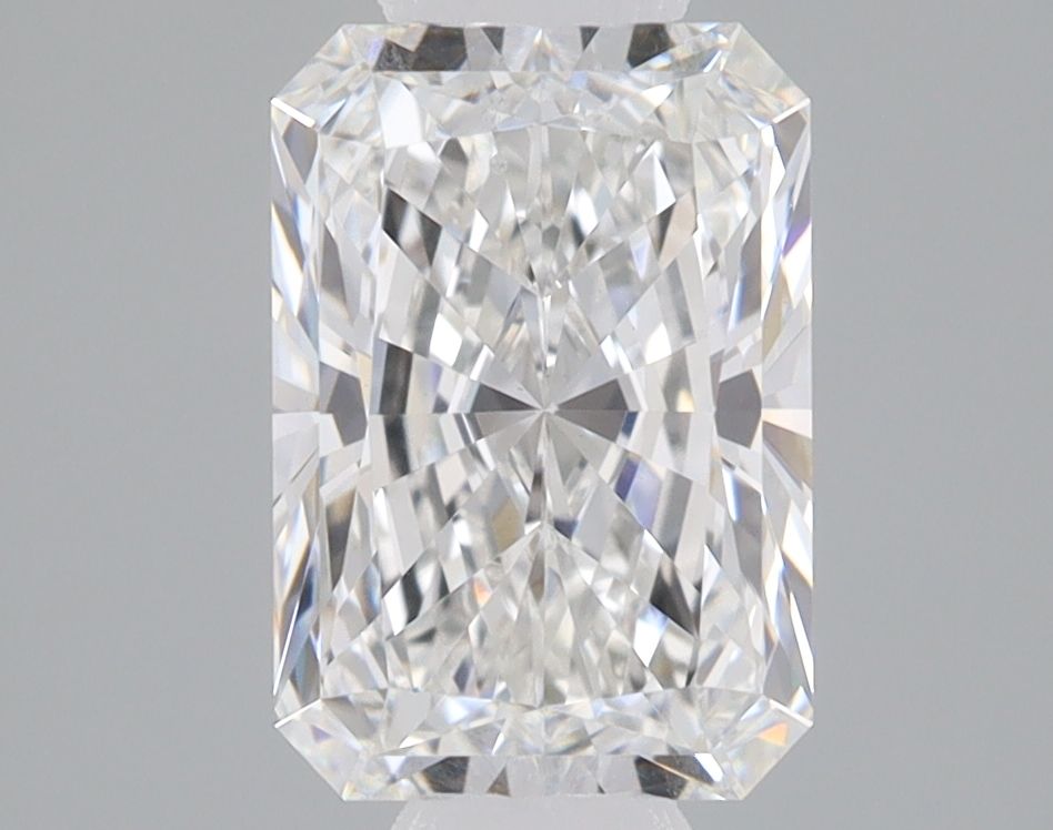 1.52 Carat Radiant Lab Diamond with  Cut Diamond in 14KT  view 1
