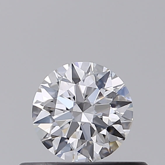 0.32 Carat Round Lab Diamond with  Cut Diamond in 14KT  view 1
