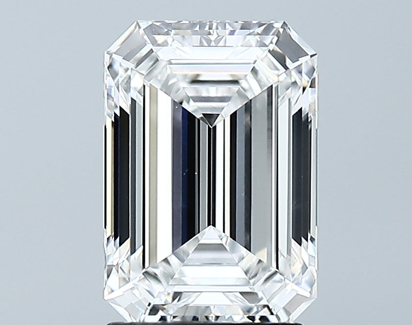 2.21 Carat Emerald Lab Diamond with  Cut Diamond in 14KT  view 1
