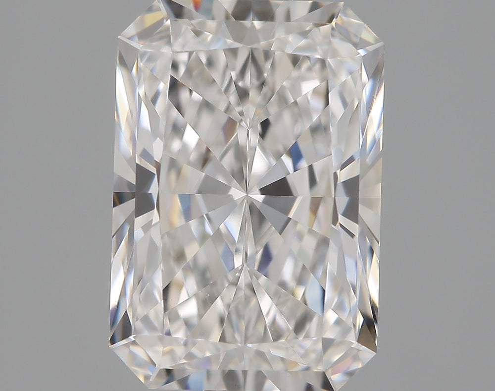 1.93 Carat Radiant Lab Diamond with  Cut Diamond in 14KT  view 1

