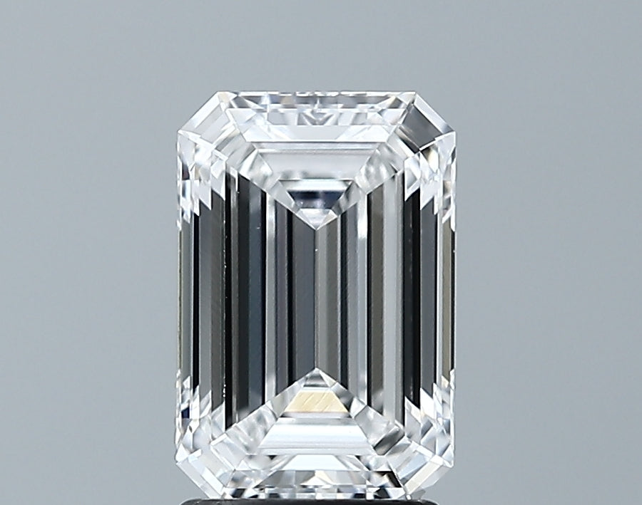1.81 Carat Emerald Lab Diamond with  Cut Diamond in 14KT  view 1
