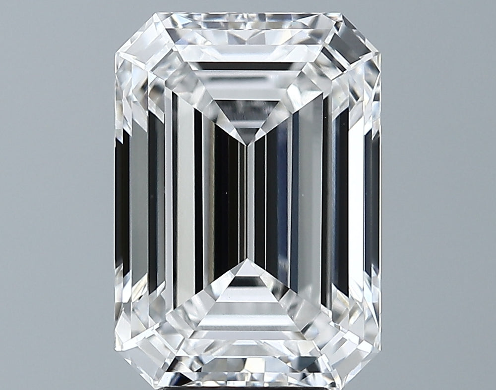 5.03 Carat Emerald Lab Diamond with  Cut Diamond in 14KT  view 1
