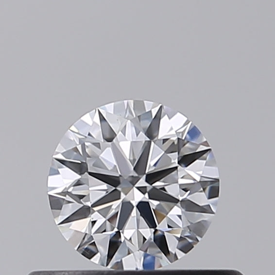 0.34 Carat Round Lab Diamond with  Cut Diamond in 14KT  view 1
